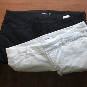1/$20 or 2/$30 NWOT Pixie Crop-Black or White-8P